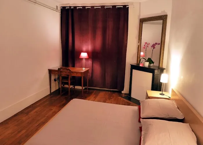 Les Carres Versailles