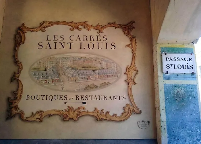 Les Carres Appartement *